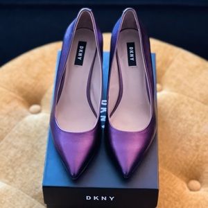 Sophisticated Mid pump shoes DKNY (New W/ Box )